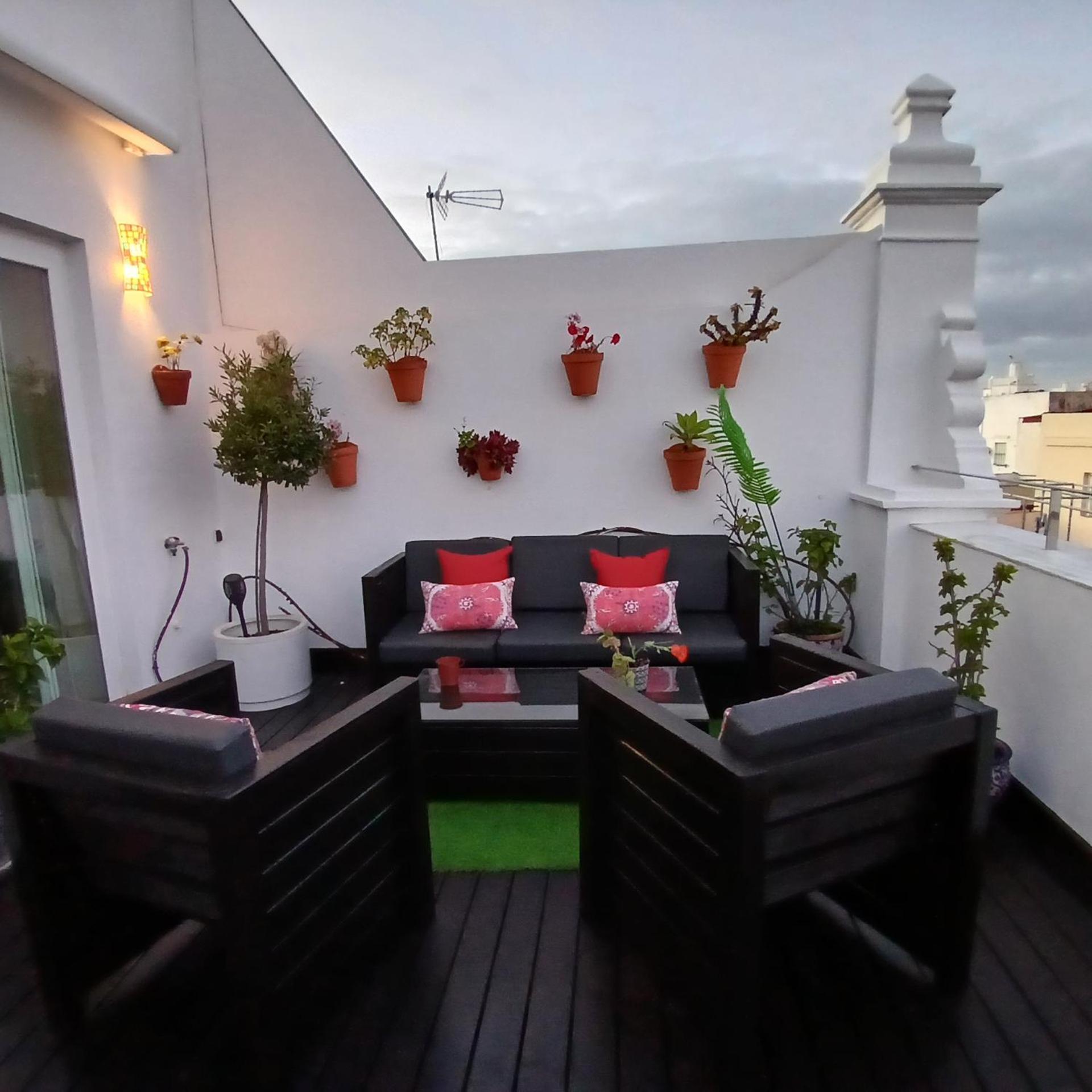 ***** Attic With Impressive Views And Jacuzzi Apartment Cadiz Exterior photo